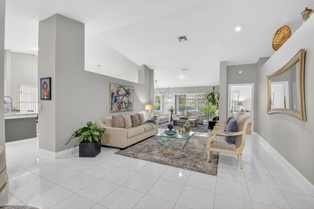 4770 Yardarm Lane, Boynton Beach, FL 33436