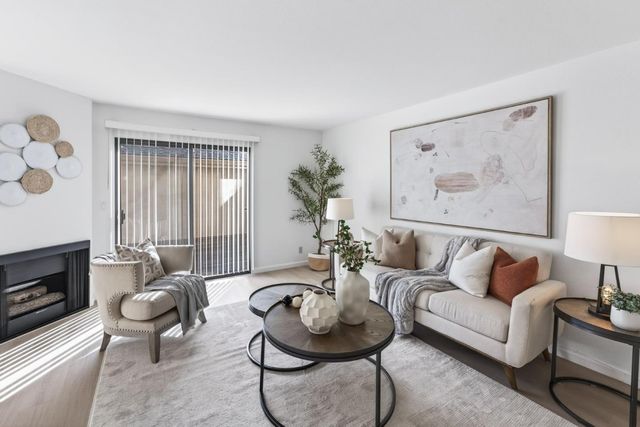 11093 Firethorne Drive, Cupertino, CA 95014