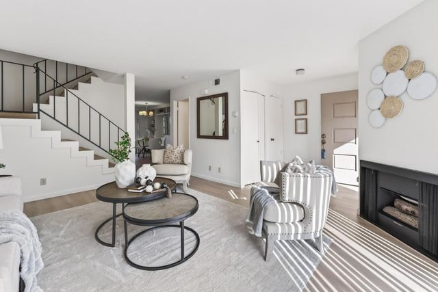 11093 Firethorne Drive, Cupertino, CA 95014