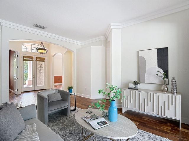 5106 ASHCREST COURT, Tampa, FL 33647