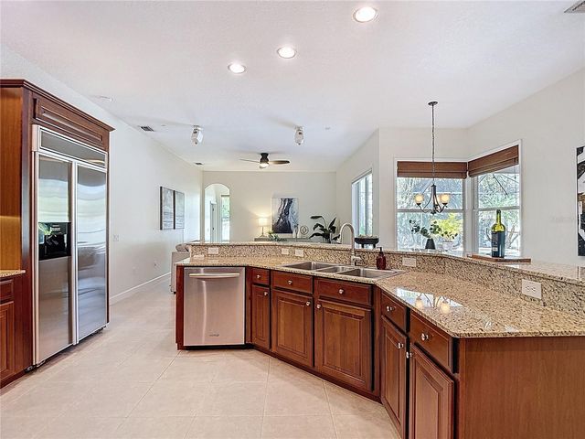 5106 ASHCREST COURT, Tampa, FL 33647