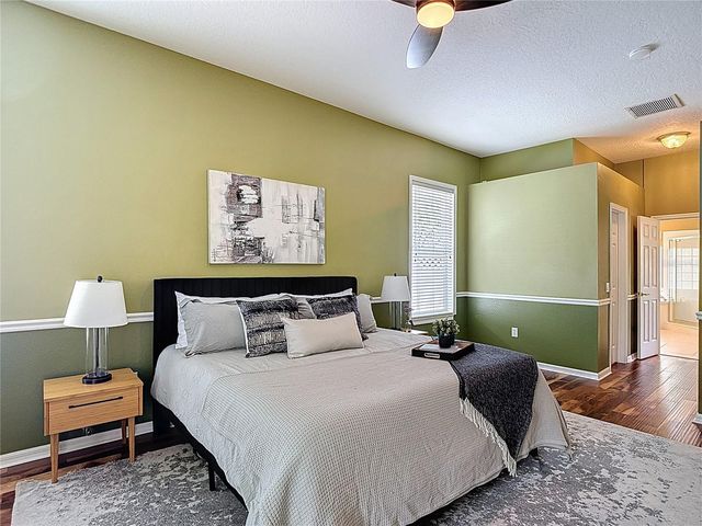 5106 ASHCREST COURT, Tampa, FL 33647