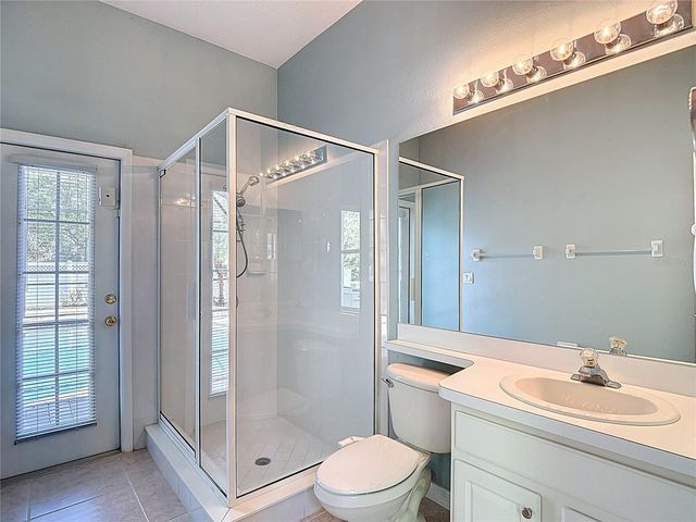 5106 ASHCREST COURT, Tampa, FL 33647