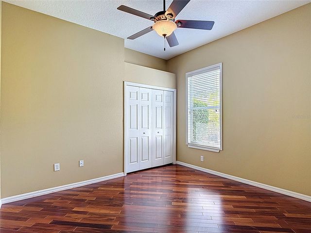 5106 ASHCREST COURT, Tampa, FL 33647