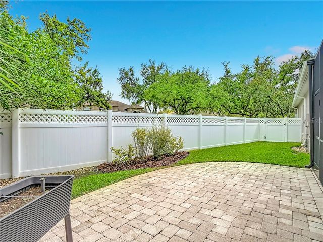5106 ASHCREST COURT, Tampa, FL 33647