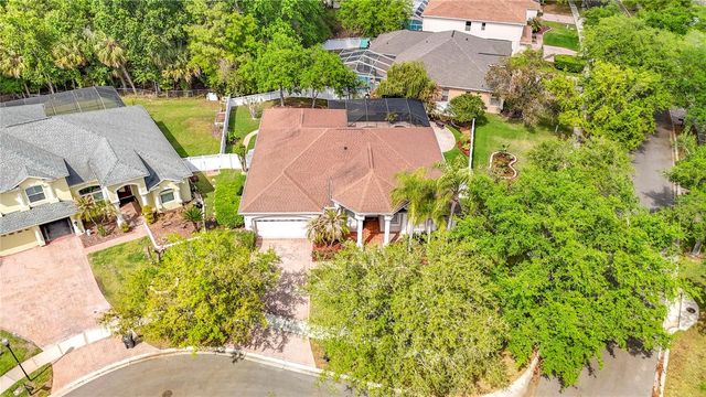 5106 ASHCREST COURT, Tampa, FL 33647