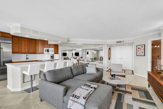 500 S Ocean Boulevard 1009, Boca Raton, FL 33432