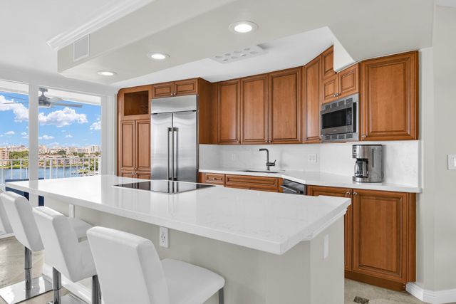 500 S Ocean Boulevard 1009, Boca Raton, FL 33432