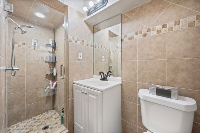 2125 Shady Brook Drive, Bedford, TX 76021