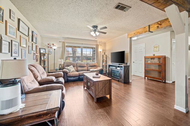 2125 Shady Brook Drive, Bedford, TX 76021