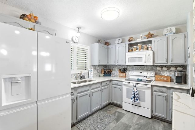 101 GRAND PLAZA DRIVE F60, Orange City, FL 32763