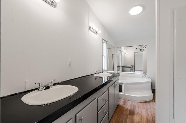 16327 Lone Star, Conroe, TX 77302