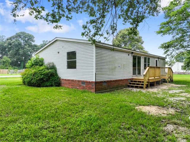 16327 Lone Star, Conroe, TX 77302