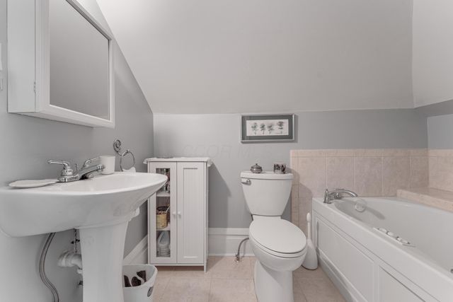 846-848 Summit Street, Columbus, OH 43215