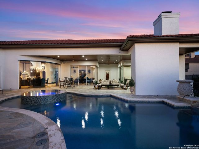 131 CHAMPIONS BEND, San Antonio, TX 78258