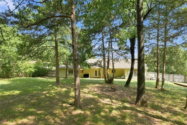 2753 E Copper Oaks Place, Fayetteville, AR 72703