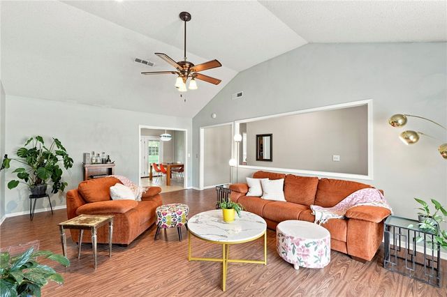 2753 E Copper Oaks Place, Fayetteville, AR 72703