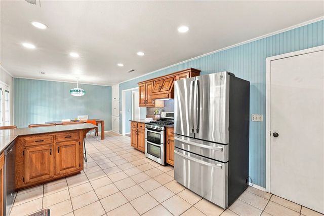 2753 E Copper Oaks Place, Fayetteville, AR 72703