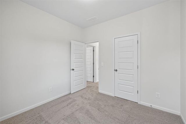 852 Kensington Street, Kingston, GA 30145