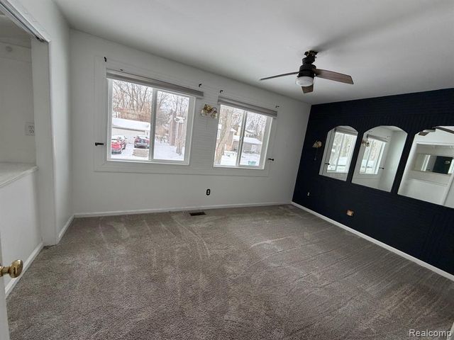 3099 Chenoa Street, Commerce Twp, MI 48382