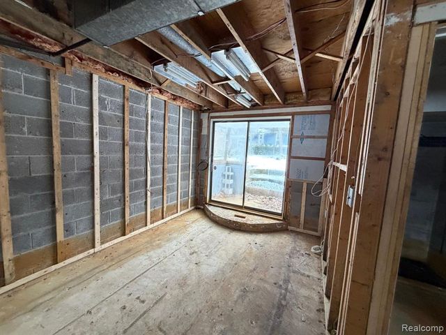 3099 Chenoa Street, Commerce Twp, MI 48382