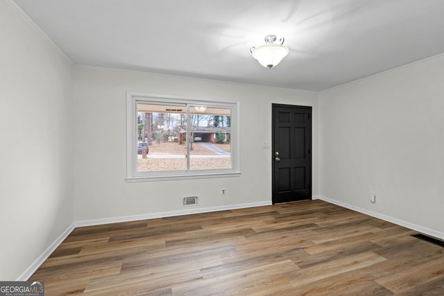 3548 Meadowview Court, Rex, GA 30273