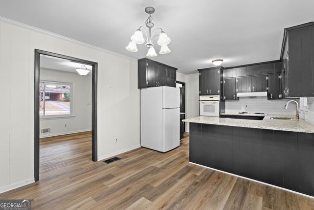 3548 Meadowview Court, Rex, GA 30273