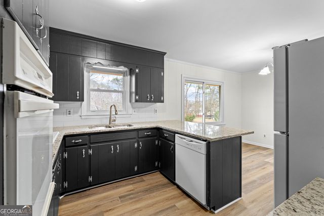 3548 Meadowview Court, Rex, GA 30273