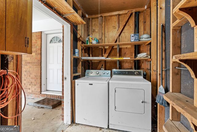 3548 Meadowview Court, Rex, GA 30273