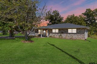 310 Mt. Sylvan St., Lindale, TX 75771