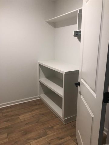 9041 Creek View, Bauxite, AR 72011