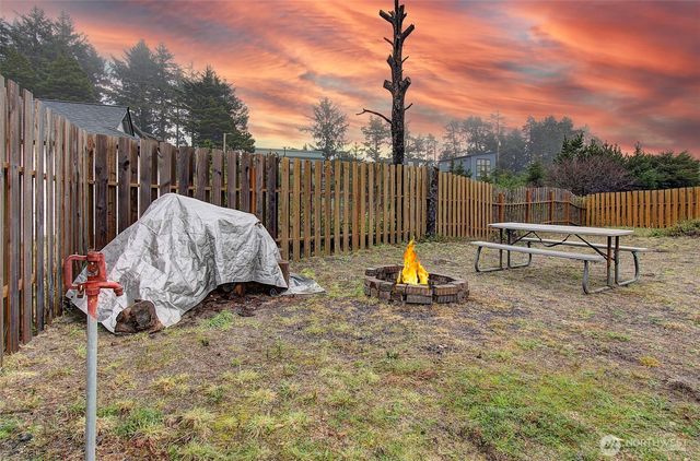 31310 I Street, Ocean Park, WA 98640