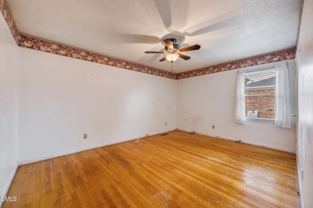 607 Bedford Road, Fayetteville, NC 28303