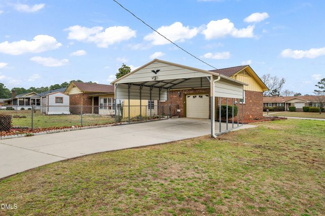 607 Bedford Road, Fayetteville, NC 28303