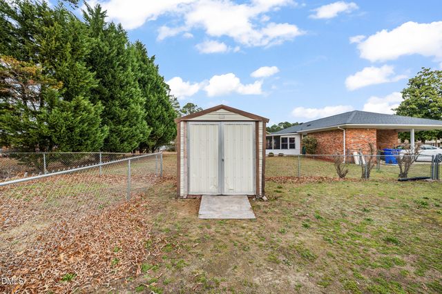 607 Bedford Road, Fayetteville, NC 28303