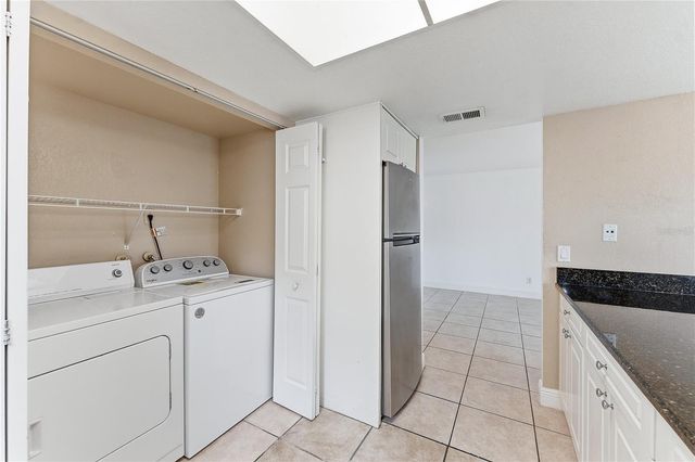 9950 TURF WAY 4, Orlando, FL 32837