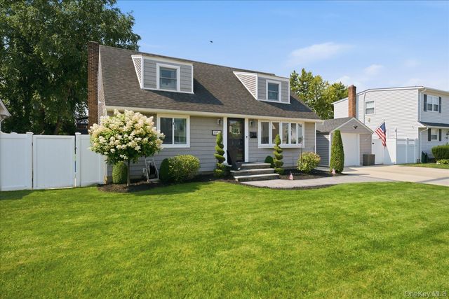 3956 Wicks Avenue, Seaford, NY 11783