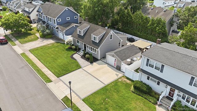 3956 Wicks Avenue, Seaford, NY 11783
