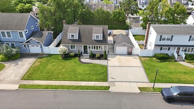 3956 Wicks Avenue, Seaford, NY 11783