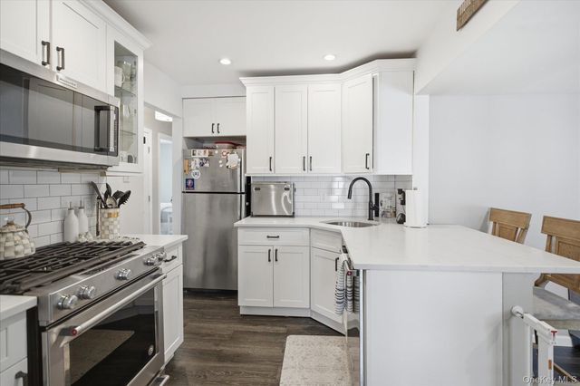 3956 Wicks Avenue, Seaford, NY 11783