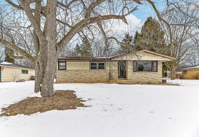 7902 N 53rd STREET, Milwaukee, WI 53223