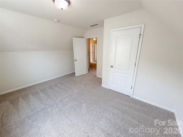 8321 Candlenut Lane, Charlotte, NC 28215