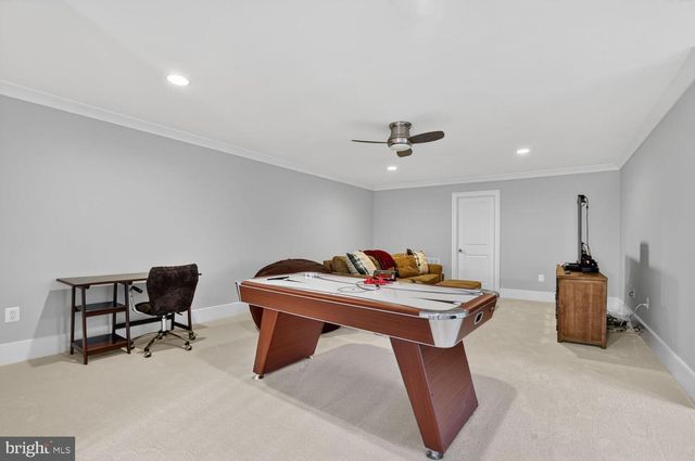 2907 N KENSINGTON ST, Arlington, VA 22207