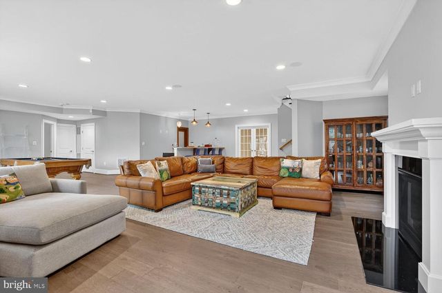 2907 N KENSINGTON ST, Arlington, VA 22207