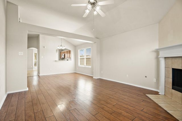 23 N Golden Oak Drive, Texas City, TX 77591