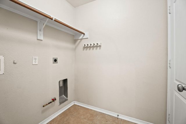 23 N Golden Oak Drive, Texas City, TX 77591