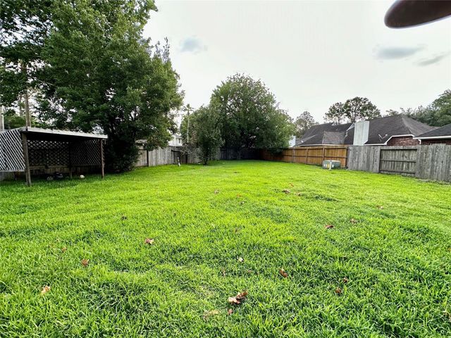 1414 Diamond Brook Drive, Houston, TX 77062