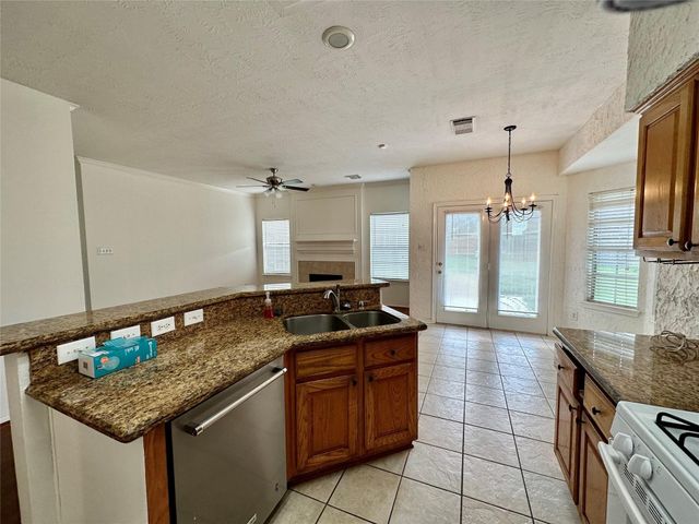1414 Diamond Brook Drive, Houston, TX 77062