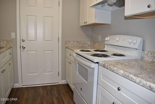 4006 E 11th Street C, Panama City, FL 32404