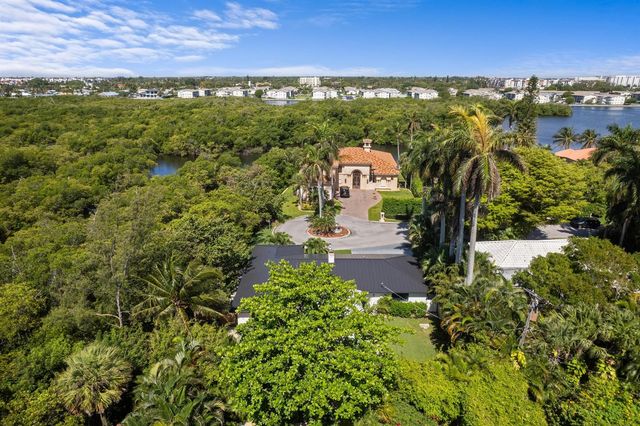 35 Anna Street, Boynton Beach, FL 33435